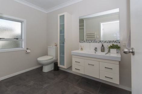 Photo of property in 176 Victoria Street, Dargaville, 0310