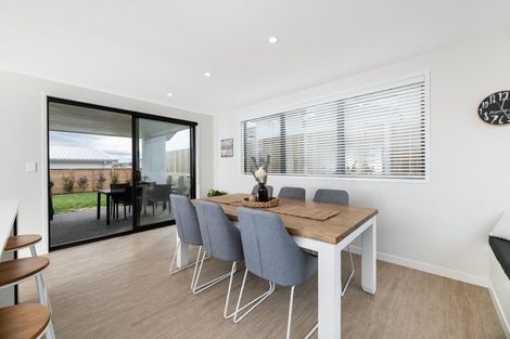 Photo of property in 80 Whakaturou Crescent, Pyes Pa, Tauranga, 3112