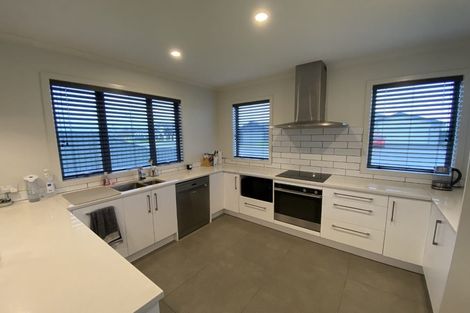 Photo of property in 17 Pelorus Avenue, Poraiti, Napier, 4112