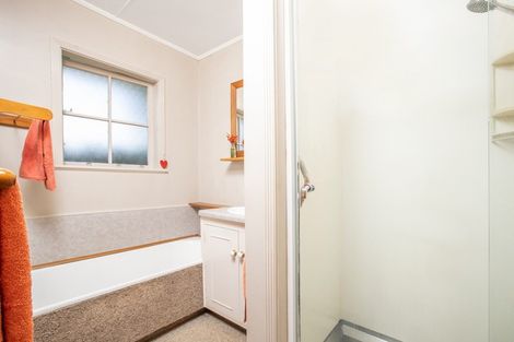 Photo of property in 34 Freyberg Street, Solway, Masterton, 5810