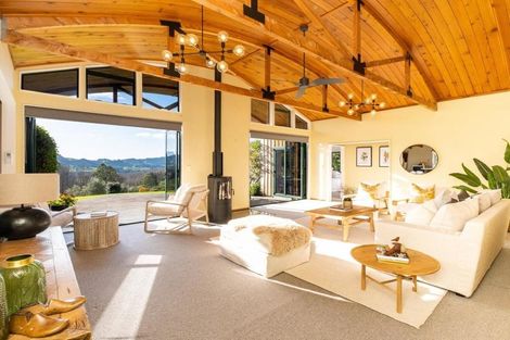 Photo of property in 39 Raratu Road, Kahuranaki, Havelock North, 4295