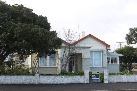 Photo of property in 64 Weraroa Road, Levin, 5510