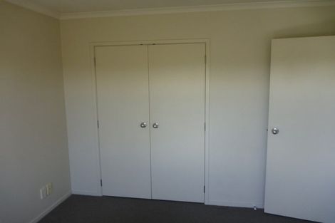 Photo of property in 57 Tiri Tiri Road, Birkdale, Auckland, 0626