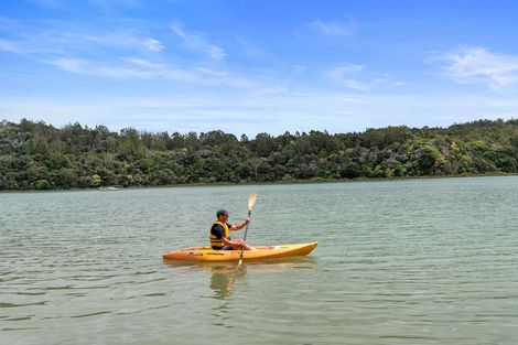 Photo of property in 17 Okura River Road, Okura, Albany, 0792