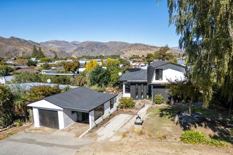 Photo of property in 52 Ray Street, Cromwell, 9310