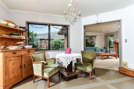 Photo of property in 37 Farringdon Avenue, Rototuna North, Hamilton, 3210