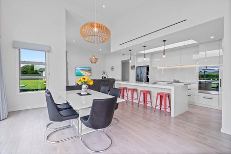 Photo of property in 11 Majestic Chance, Seaward Bush, Invercargill, 9812