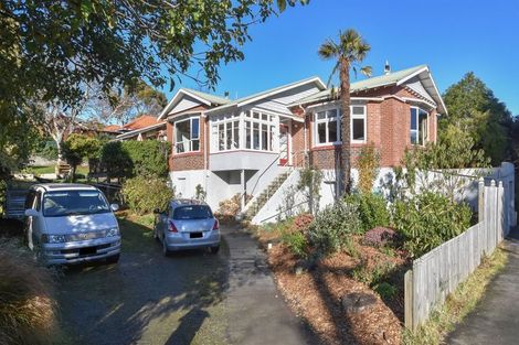 Photo of property in 8 Signal Hill Road, Opoho, Dunedin, 9010