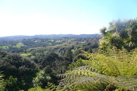 Photo of property in 312 Forest Hill Road, Waiatarua, Auckland, 0612