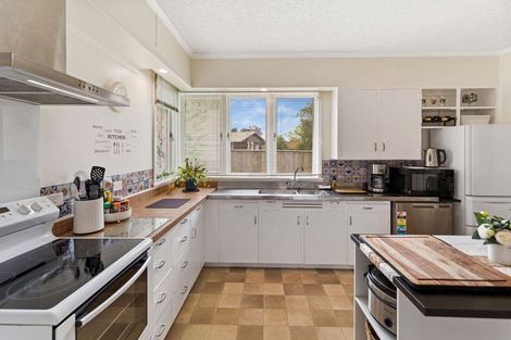 Photo of property in 2 Dunallen Avenue, Marton, 4710