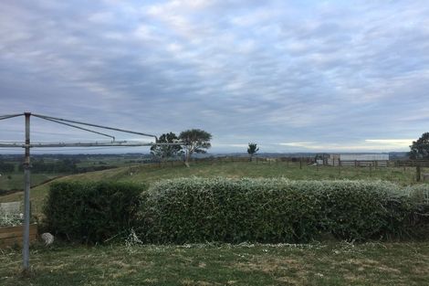 Photo of property in 140a York Road, Huirangi, New Plymouth, 4373