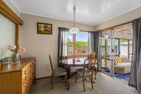 Photo of property in 31 Merton Crescent, Pirimai, Napier, 4112