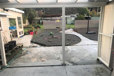 Photo of property in 29 Wainuiomata Road, Wainuiomata, Lower Hutt, 5014