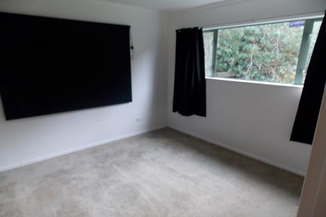 Photo of property in 90 Percy Dyett Drive, Karori, Wellington, 6012