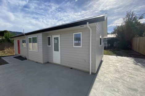 Photo of property in 24a Bethune Street, Featherston, 5710