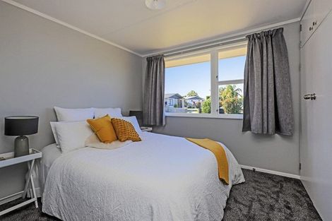 Photo of property in 9 Burton Place, Flaxmere, Hastings, 4120