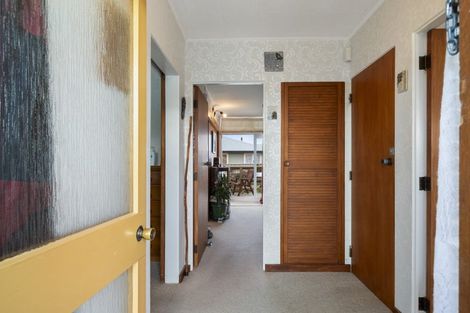 Photo of property in 10 Lambert Street, Marton, 4710