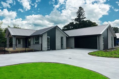 Photo of property in 1b Pengover Avenue, Leamington, Cambridge, 3432