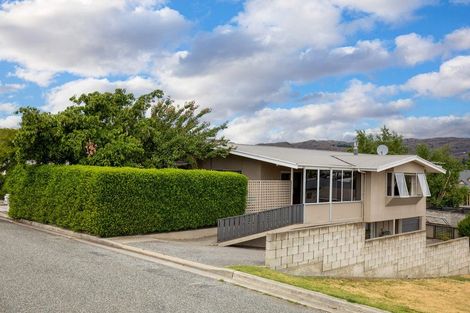 Photo of property in 72 Royal Terrace, Alexandra, 9320