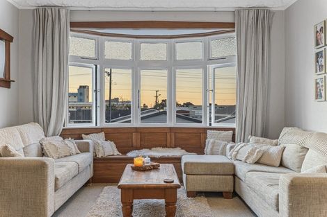 Photo of property in 145 Clawton Street, Westown, New Plymouth, 4310