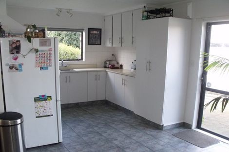 Photo of property in Hawkes Bay Furniture Co, 7 Martin Dale, Raureka, Hastings, 4120