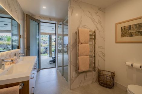 Photo of property in 40 Paku Drive, Tairua, 3508