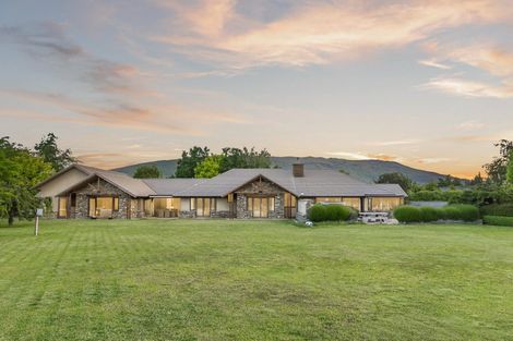 Photo of property in 6/71 Cardrona Valley Road, Wanaka, 9382