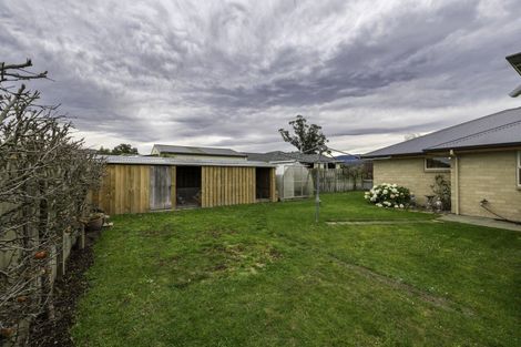 Photo of property in 17 Bond Street, Waimate, 7924
