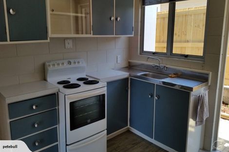 Photo of property in 2/5 Second Avenue, Avenues, Whangarei, 0110