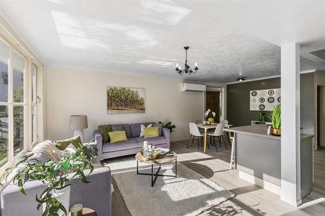 Photo of property in 14 Hanson Grove, Stokes Valley, Lower Hutt, 5019