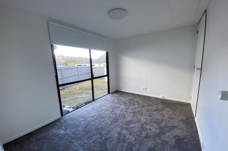 Photo of property in 36 Caribbean Drive, Unsworth Heights, Auckland, 0632