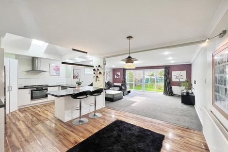 Photo of property in 64 Wellington Road, Wainuiomata, Lower Hutt, 5014