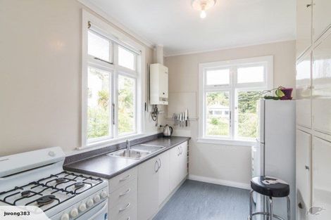 Photo of property in 3/27 Grass Street, Roseneath, Wellington, 6011