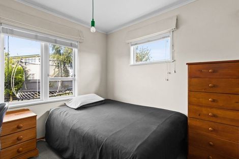 Photo of property in 4 Holyrood Street, Taradale, Napier, 4112