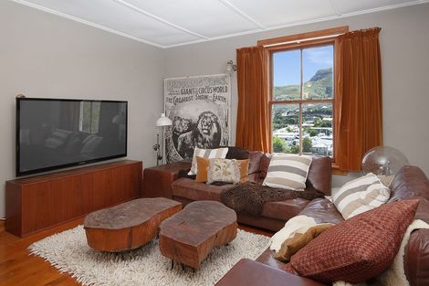 Photo of property in 18 Saint Davids Street, Lyttelton, 8082