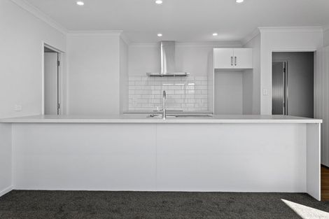 Photo of property in 5 Weaver Street, Woodend, 7691