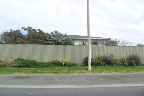 Photo of property in 16 Clifton Road, Haumoana, 4102