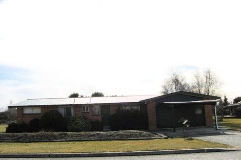 Photo of property in 63 Caulfeild Street, Ranfurly, 9332