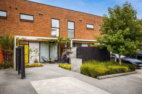 Photo of property in 8 Uku Lane, Hobsonville, Auckland, 0616