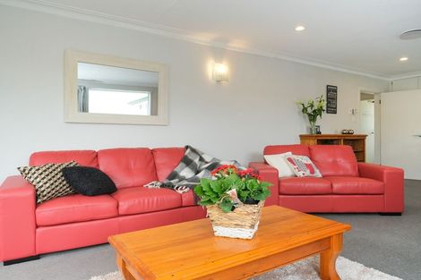Photo of property in 61 Hocken Street, Kenmure, Dunedin, 9011