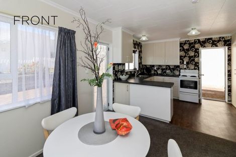 Photo of property in 21 Bulteel Street, New Plymouth, 4310