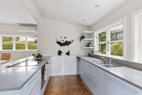 Photo of property in 33 Bankot Crescent, Ngaio, Wellington, 6035