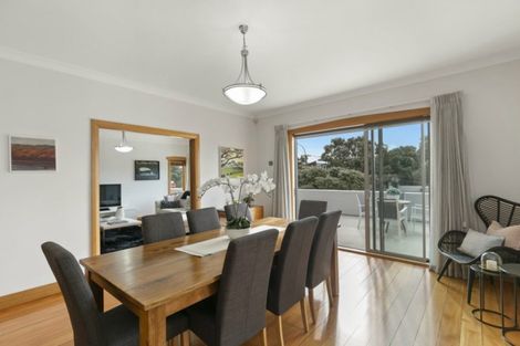 Photo of property in 18 Burnham Street, Seatoun, Wellington, 6022