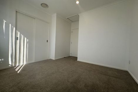 Photo of property in 60 Waipuhinui Way, Wiri, Auckland, 2104