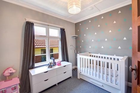 Photo of property in 79 Middleton Road, Kew, Dunedin, 9012