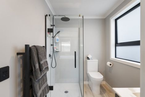 Photo of property in 10 Kanzan Grove, Maewa, 4702