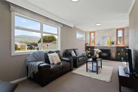 Photo of property in 13 Ray Street, Cromwell, 9310