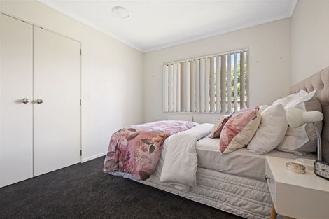 Photo of property in 26 Mandalay Place, Waiuku, 2123