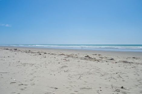 Photo of property in 1/524 Marine Parade, South New Brighton, Christchurch, 8062