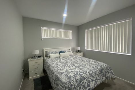 Photo of property in 27 Surf View Crescent, Red Beach, 0932